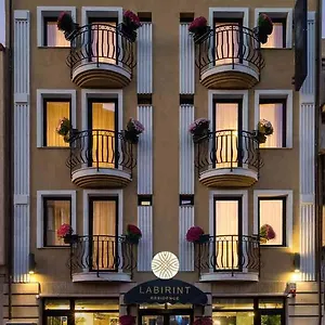 Labirint Boutique Бухарест